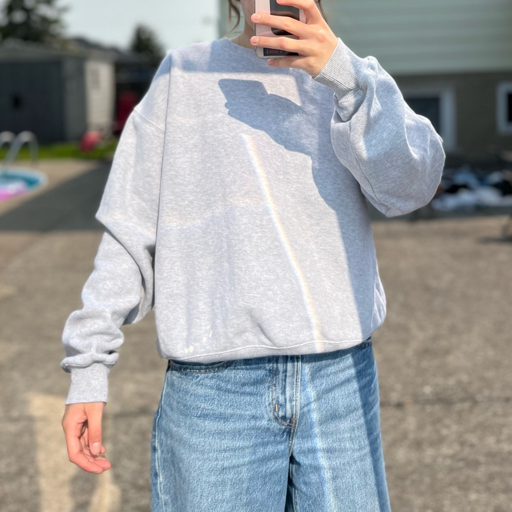 Grey TNA crew neck